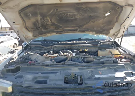 2017 Ford F-250 Xl из США, поврежденный, VIN 1FT7X2BT2HEE01996